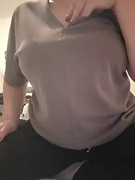 MeliissaMely Adlı Modelin Canlı XXX Sohbeti