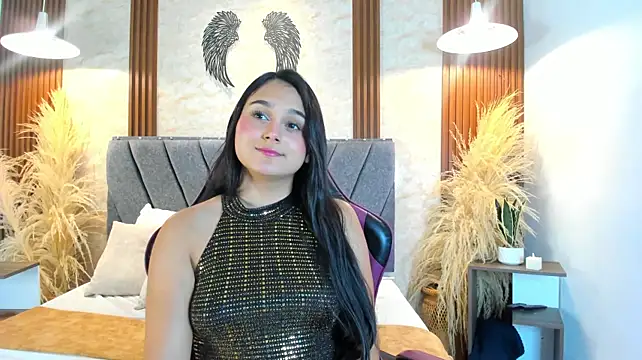 Sienna_lu Adlı Modelin Canlı XXX Sohbeti