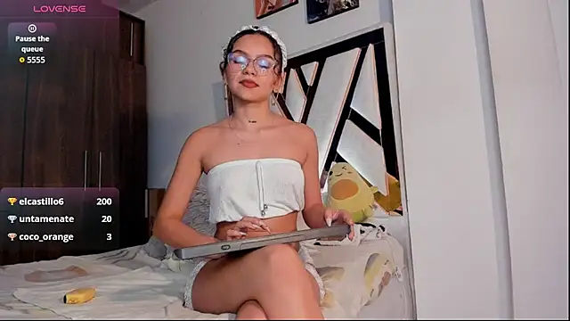 Chat XXX en directo de AelinFireheart