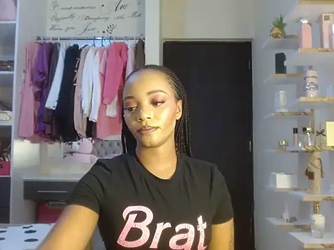 Sexy_Babydoll221's Webcam Show