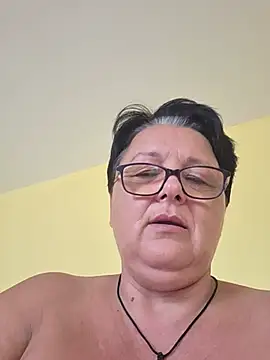 Diana_Diafan élő XXX-chatje