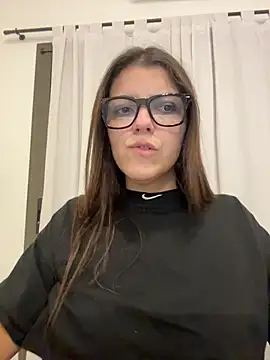 lilylovelesss – Naživo XXX chat