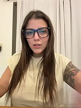 Chat +18 de lilylovelesss ao vivo