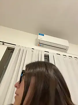 lilylovelesss লাইভ XXX চ্যাট