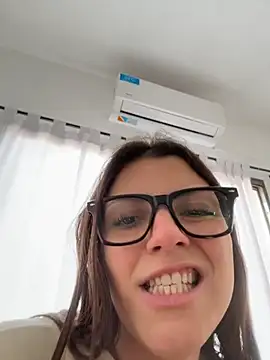 Živý XXX chat lilylovelesss