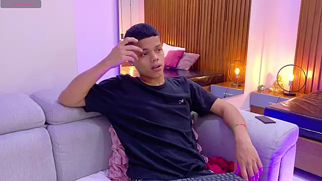 Pertunjukan Kamera Seks Secara Langsung PATRIICKMILLER_