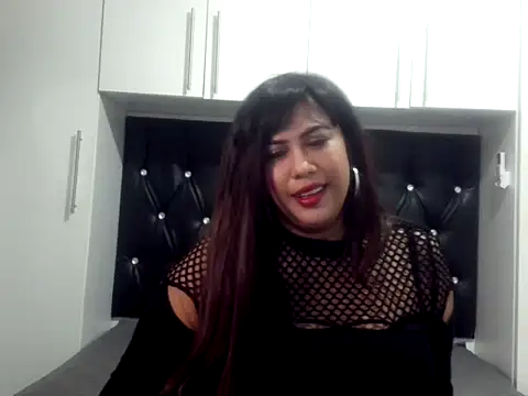Temptress_M8 Live XXX-Chat