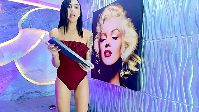 Show de Violeta_Alvarez na webcam