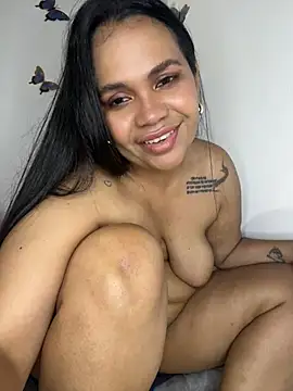 NoahJade Adlı Modelin Canlı XXX Sohbeti