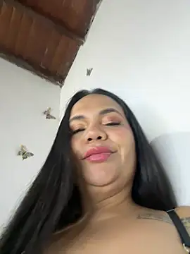 Chat +18 de NoahJade ao vivo