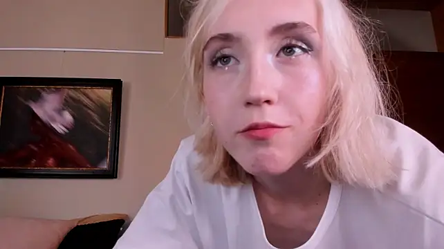 Chat XXX en directo de Elen__Moore