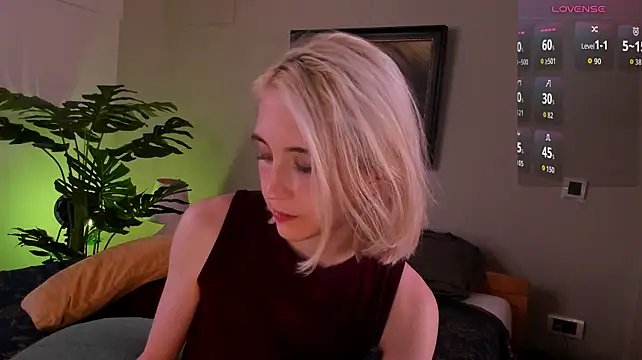 Elen__Moore Chat XXX live