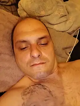 SexycoupleHazewife Show in webcam