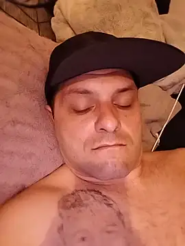 SexycoupleHazewife – webcam-show