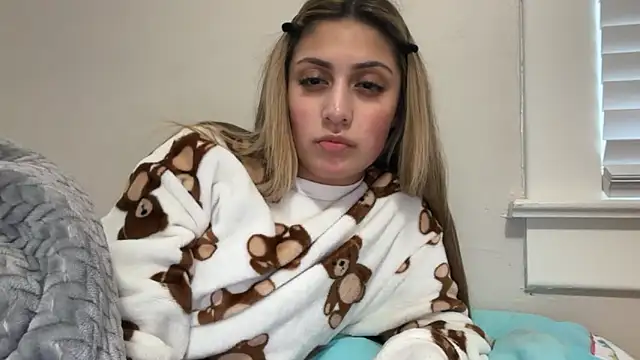 Badbihdani18 Webcam show