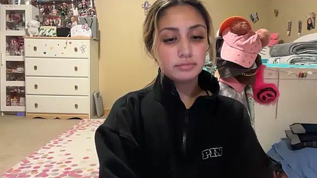 Badbihdani18 Шоу с уебкамера