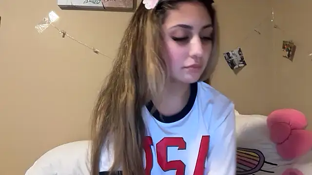 Show modela Badbihdani18 na web-kameri
