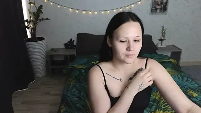 Tori_cute Chat XXX in diretta