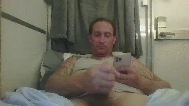 Pokazy przed kamerką – brazybooty92