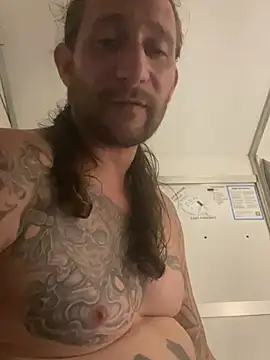 brazybooty92 Show in webcam