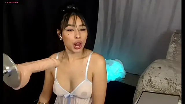 ElyeRoss' Webcam Show