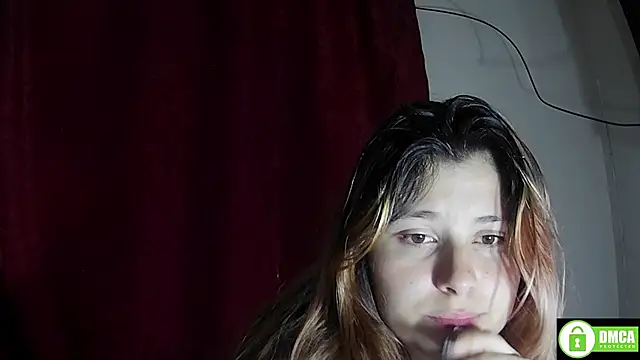 دردشة StarElii الجنسية المباشرة