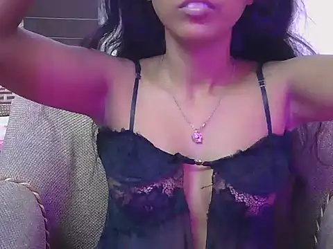 iliyana-20 – Live XXX-chat
