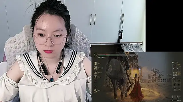 Erya-369 Show Webcam