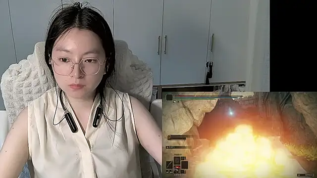 Erya-369 在線直播表演