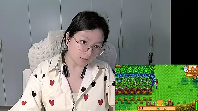 Erya-369 Webcam-Show