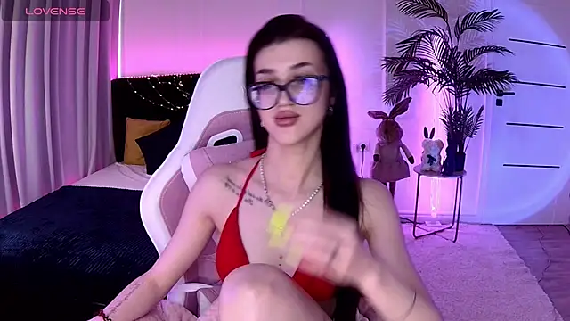 Ariella_Me Adlı Modelin Canlı XXX Sohbeti