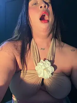 Show de mara_vip12 na webcam