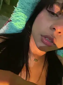 Show de mara_vip12 na webcam