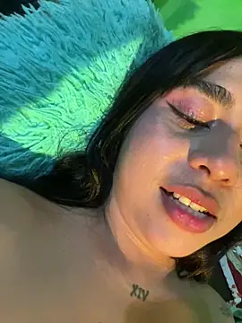 Show de mara_vip12 na webcam
