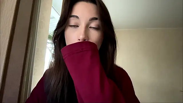 חדר צ'אט בשידור חי של CharisCarano