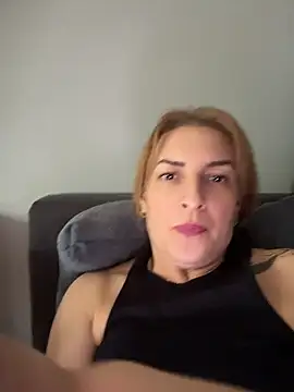 Hot-Milf4U Ruang Obrolan Langsung