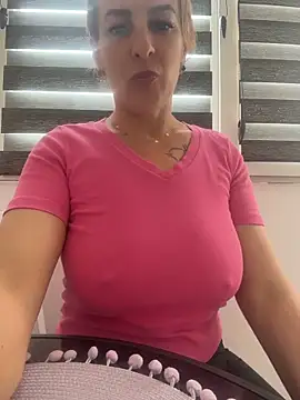 Hot-Milf4Un Webbikameraesitys