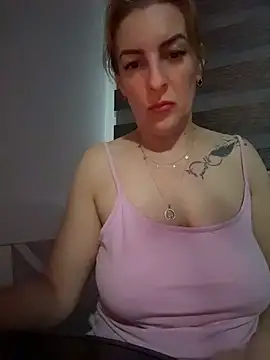 Hot-Milf4U's Webcam Show