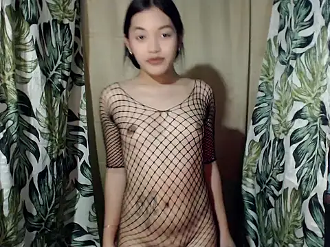 itsme_gwen Show in webcam