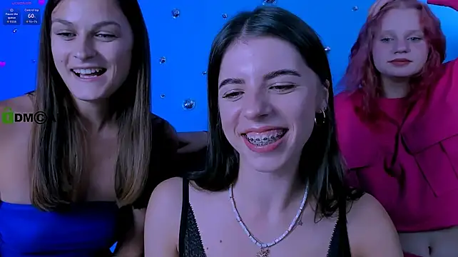 Show modela lyra_desire na web-kameri