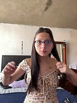 aria_rousse3 Chat XXX in diretta