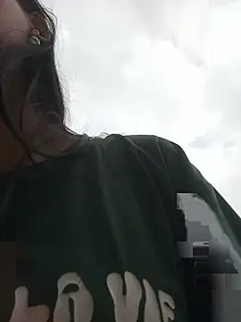 Živá chatovací místnost hellenmay11