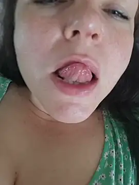 Meri_a Live XXX Chat