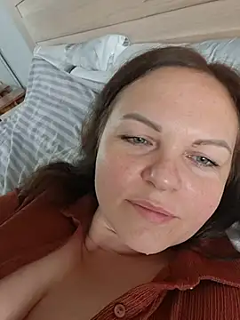 Meri_a Live XXX-Chat
