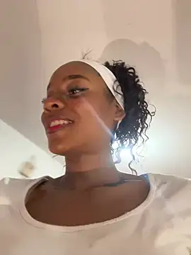 Chat XXX en directo de Nathi_Parker