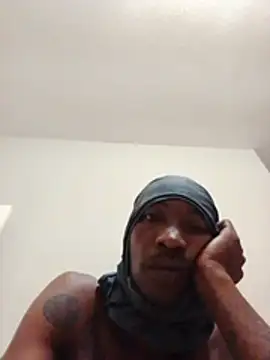 Show modela 121inkboy na web-kameri