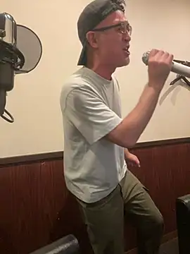 vansumi 网络视讯表演