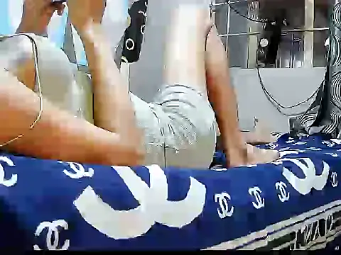 Webkamerová show Trish_CurveCock
