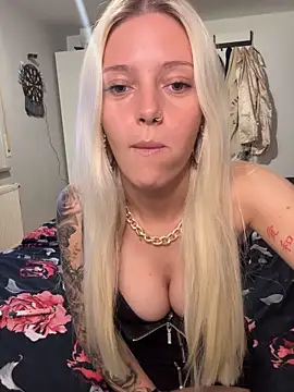 AnnaCherie's Webcam Show