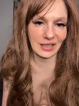 Lena_Sophie Pertunjukan Webcam